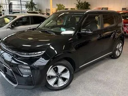 Fusion black met. Gebraucht 2023 Kia Soul EV Inspiration SUV | 26.775 € (Superpreis)