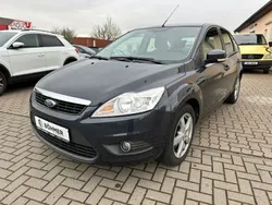 Grau Gebraucht 2011 Ford Focus Style Limousine | 4.900 € (Fairer Preis)