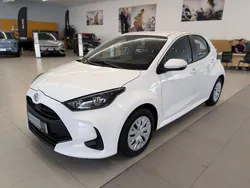 Super white Gebraucht 2023 Toyota Yaris Comfort Kleinwagen | 16.850 € (Fairer Preis)