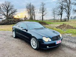 Schwarz Gebraucht 2002 Mercedes CLK320 Coupé | 2.399 € (Fairer Preis)