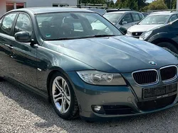 Grau Gebraucht 2011 BMW 320 Sport Line Limousine | 4.400 € (Guter Preis)