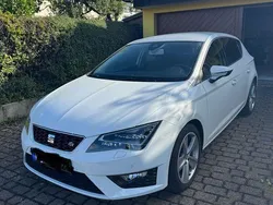 Weiß Gebraucht 2014 Seat Leon FR Limousine | 10.999 € (Fairer Preis)