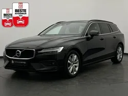 Black solid stone Gebraucht 2021 Volvo V60 Momentum Kombi | 24.900 € (Guter Preis)