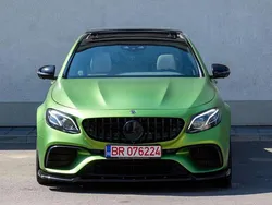 Grün Gebraucht 2019 Mercedes E63 AMG AMG Limousine | 54.990 €