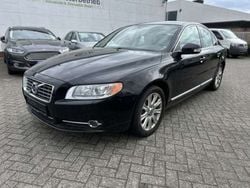 Black sapphire / metallic Gebraucht 2010 Volvo S80 Summum Limousine | 7.790 € (Fairer Preis)