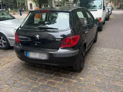 Schwarz Gebraucht 2002 Peugeot 307 Kleinwagen | 550 € (Superpreis)