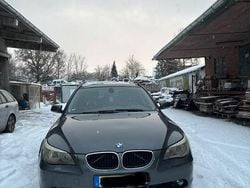 Grau Gebraucht 2004 BMW 525 Kombi | 1.800 € (Superpreis)