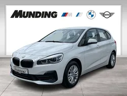 Alpinweiß uni Gebraucht 2021 BMW 218 Active Tourer Advantage Van / Kleinbus | 22.940 € (Fairer Preis)