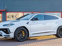 Weiß Gebraucht 2023 Lamborghini Urus SUV | 264.800 €