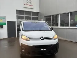Weiß Gebraucht 2023 Citroën Jumpy Van / Kleinbus | 27.500 € (Fairer Preis)