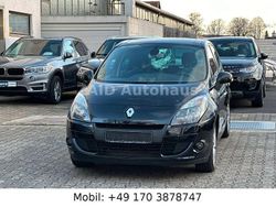 Schwarz Gebraucht 2011 Renault Scénic III Van / Kleinbus | 6.399 € (Fairer Preis)