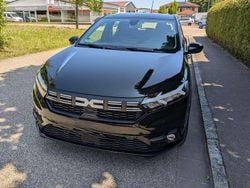 Schwarz Gebraucht 2023 Dacia Sandero Expression Kleinwagen | 13.699 € (Superpreis)