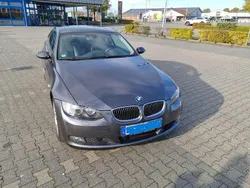 Grau Gebraucht 2007 BMW 330 Performance Coupé | 14.000 € (Guter Preis)