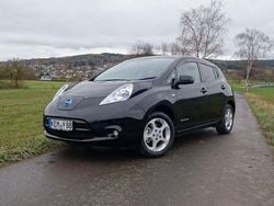 Schwarz Gebraucht 2011 Nissan Leaf Visia Kleinwagen | 4.899 €