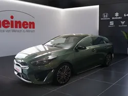 Grün Gebraucht 2024 Kia ProCeed Kleinwagen | 27.999 € (Guter Preis)