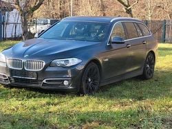 Grau Gebraucht 2013 BMW 520 Kombi | 11.800 € (Fairer Preis)