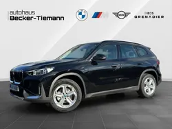 Schwarz Gebraucht 2025 BMW X1 Exclusive SUV | 39.888 € (Fairer Preis)