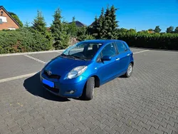 Blau Gebraucht 2011 Toyota Yaris Kleinwagen | 4.000 € (Fairer Preis)
