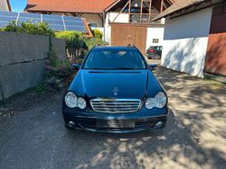 Schwarz Gebraucht 2004 Mercedes C200 Kombi | 2.750 € (Fairer Preis)