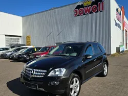 Schwarz Gebraucht 2007 Mercedes ML320 SUV | 5.450 € (Superpreis)