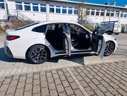 Weiß Gebraucht 2025 BMW 420 Limousine | 39.900 €