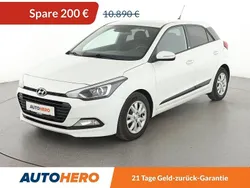 Weiß Gebraucht 2016 Hyundai i20 Passion Kleinwagen | 10.190 € (Fairer Preis)