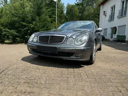 Grau Gebraucht 2006 Mercedes E280 Avantgarde Limousine | 4.800 € (Fairer Preis)