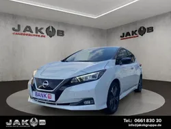 Pearl white/black m Gebraucht 2022 Nissan Leaf Tekna Kleinwagen | 15.990 € (Guter Preis)