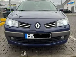 Blau Gebraucht 2006 Renault Mégane II Kombi | 1.800 € (Guter Preis)