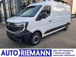 Mineral weiss Gebraucht 2024 Renault Master Van | 32.011 € (Fairer Preis)