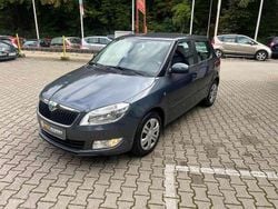 Grau Gebraucht 2012 Skoda Fabia Ambition Kleinwagen | 5.001 € (Guter Preis)
