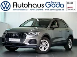 Chronosgrau (metallic) Gebraucht 2019 Audi Q3 Basis SUV | 23.950 € (Fairer Preis)