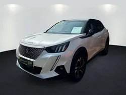 Lack weiss perlglänzend/typ au Gebraucht 2020 Peugeot e-2008 Allure SUV | 17.490 € (Etwas zu teuer)