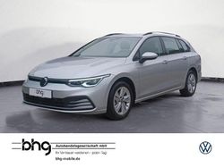 Silber Gebraucht 2023 VW Golf VIII Life Kombi | 25.260 € (Fairer Preis)