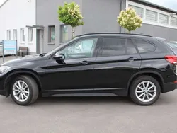 Saphirschwarz Gebraucht 2021 BMW X1 Advantage SUV | 27.980 € (Fairer Preis)