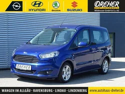 Indicblau metallic Gebraucht 2018 Ford Tourneo Courier Trend Van / Kleinbus | 13.590 € (Fairer Preis)