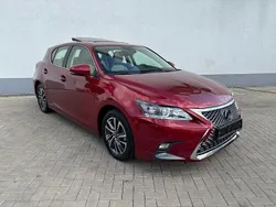Rot Gebraucht 2019 Lexus CT200h Executive Line Limousine | 17.800 €