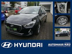 Phantom black / mic Gebraucht 2018 Hyundai i30 Trend Limousine | 16.490 € (Fairer Preis)