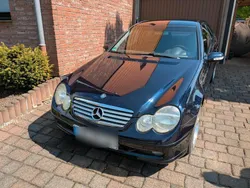 Blau Gebraucht 2003 Mercedes C180 Coupé | 1.500 € (Superpreis)