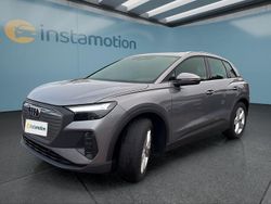 Grau Gebraucht 2024 Audi Q4 e-tron SUV | 37.949 € (Fairer Preis)