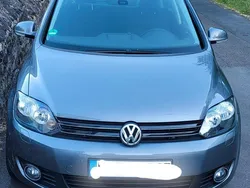 Grau Gebraucht 2011 VW Golf Plus Team Van / Kleinbus | 9.800 € (Etwas zu teuer)