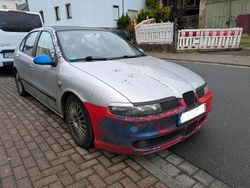 Gebraucht 2000 Seat Leon Kleinwagen | 1.500 €