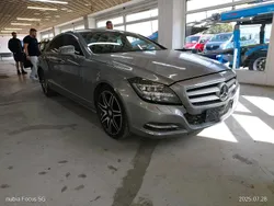 Grau Gebraucht 2011 Mercedes CLS350 Limousine | 15.000 €