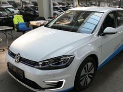Weiß Gebraucht 2020 VW e-Golf Kleinwagen | 13.090 € (Guter Preis)