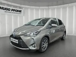 Gray metallic Gebraucht 2020 Toyota Yaris Team Limousine | 17.450 € (Fairer Preis)