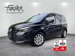 Schwarz Gebraucht 2022 Mercedes 180 SE Limousine | 24.980 € (Guter Preis)