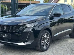 Noir perla nera Gebraucht 2024 Peugeot 3008 Allure SUV | 23.950 € (Superpreis)