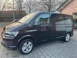 Schwarz Gebraucht 2017 VW T6 Van | 35.750 € (Etwas zu teuer)