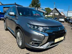 Titanium grey Gebraucht 2020 Mitsubishi Outlander P-HEV Plus SUV | 21.990 € (Guter Preis)