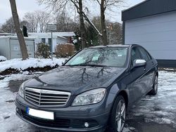 Grau Gebraucht 2008 Mercedes C220 Limousine | 3.970 € (Guter Preis)